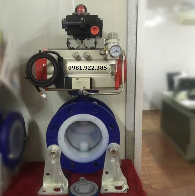 Van bướm bọc Teflon điều khiển khí nén DN80