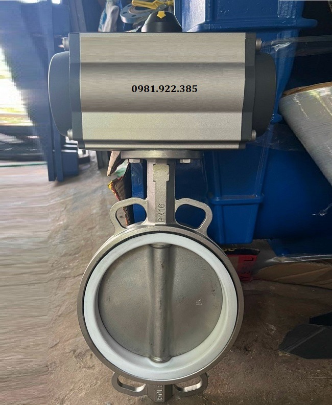 Van bướm inox điều khiển khí nén DN200